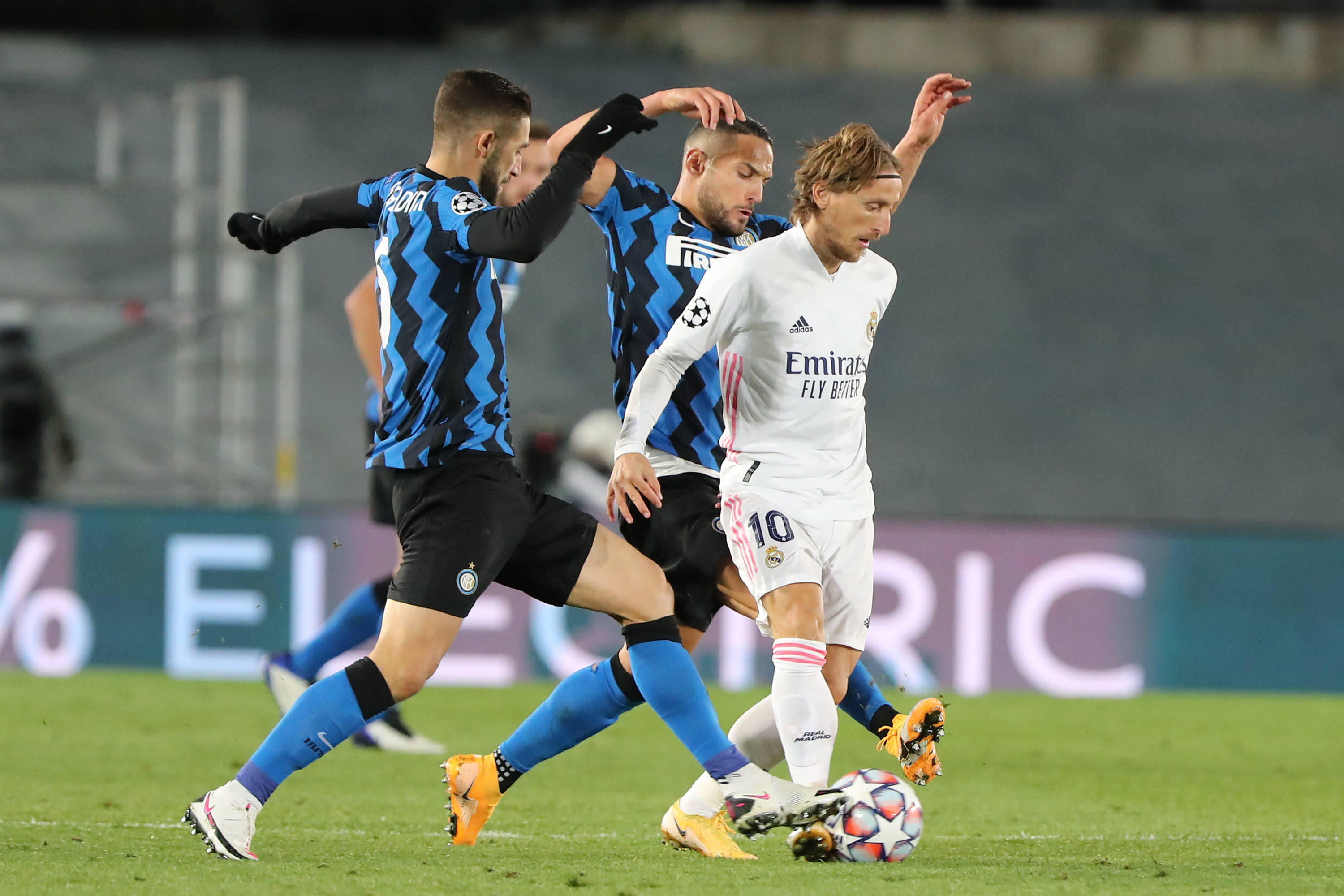 官方：安养FC与荷兰外援中卫科特续约至2026赛季结束