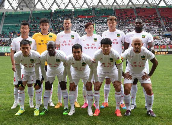 默特萨克：15岁时的伤病让我成长，青少年要做好基本功练习