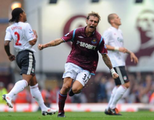 德容：这场胜利是我们应得的，很高兴以榜首位置结束今年（德容：胜利实至名归，欣喜以榜首收官今年）